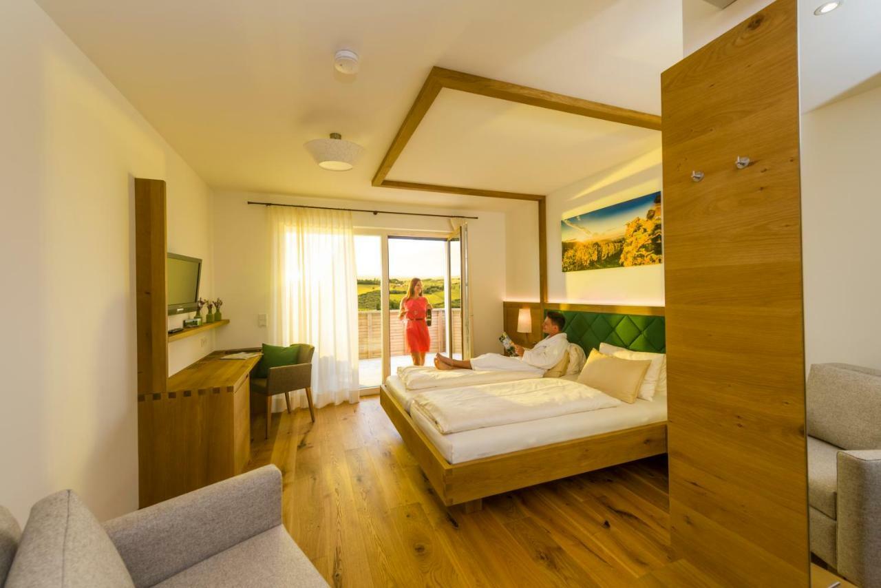 Weingut-Wohlfuehlzimmer Adam-Lieleg Leutschach Extérieur photo